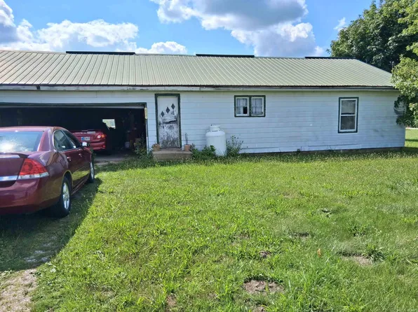 11025 S 500 West St, Silver Lake, IN 46982