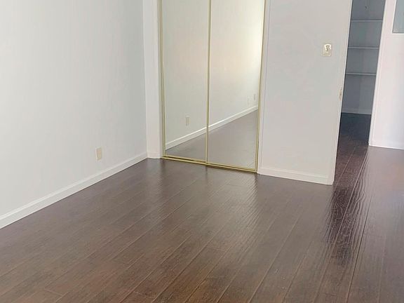 4th image of 603 N New Hampshire Ave #22