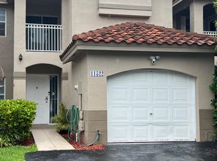 11522 SW 148th Path, Miami, FL 33196