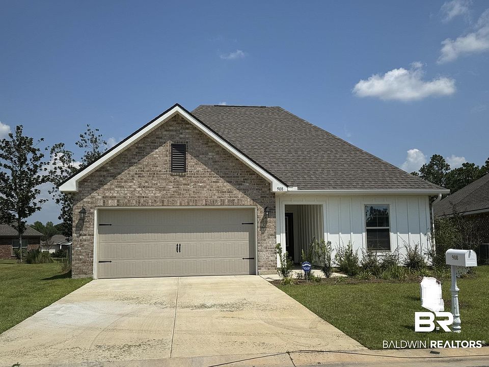 1st image of 908 Sumter Loop