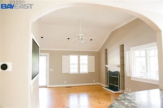 1505 Brooks St — Photo 7