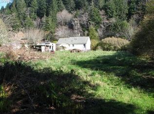 28238 Mateer Rd, Gold Beach, OR 97444