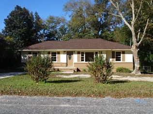 1911 Millwood Rd, Sumter, SC 29150