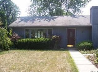 6364 Oakwood Cir, North Ridgeville, OH 44039