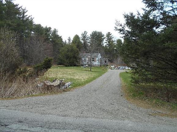 2nd image of 26 Savery Rd