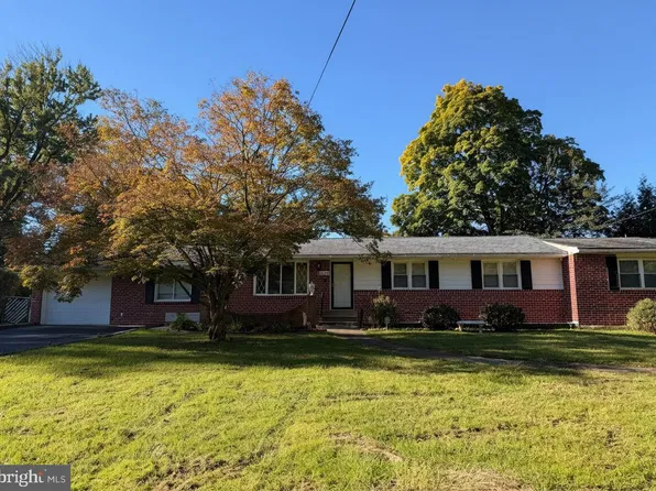 3782 Grandview Ave, Bensalem, PA 19020