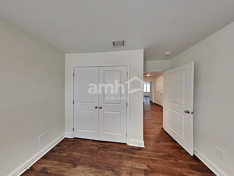5253 Blue Mountain Dr — Photo 25