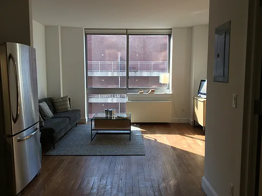 Rented by Waterton Residential New York | media 34