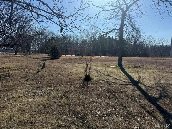 15580 E Highway 32, Boss, MO 65440