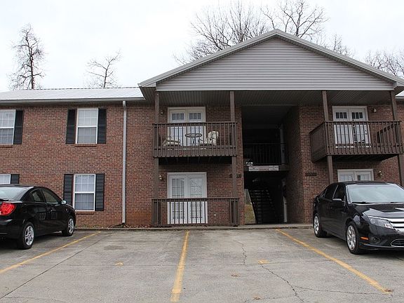2nd image of 1235 Parkway Pl
