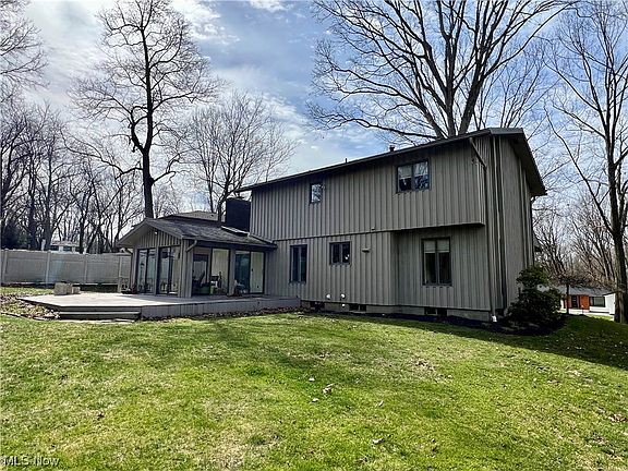 4th image of 124 Florence Blvd