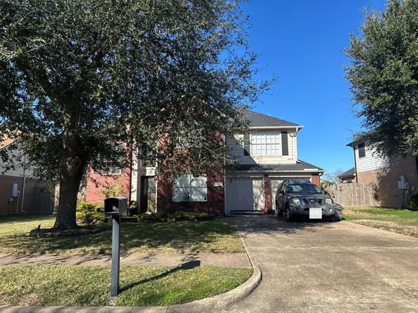 910 Wynfield Dr, Deer Park, TX 77536