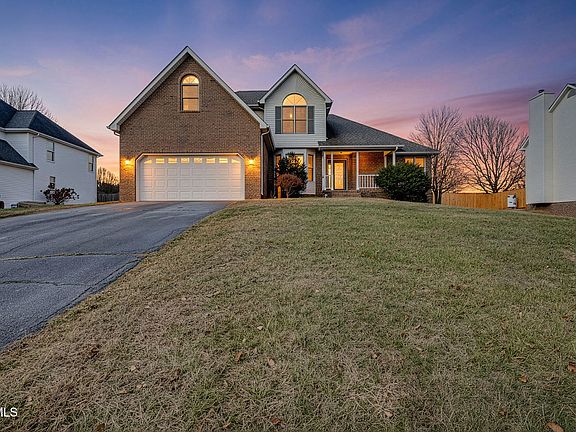 3rd image of 106 Meadow Ct