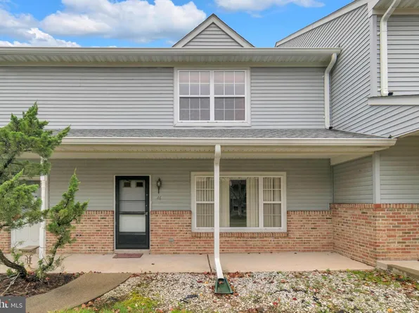 46 Sassafras Ct, North Brunswick, NJ 08902