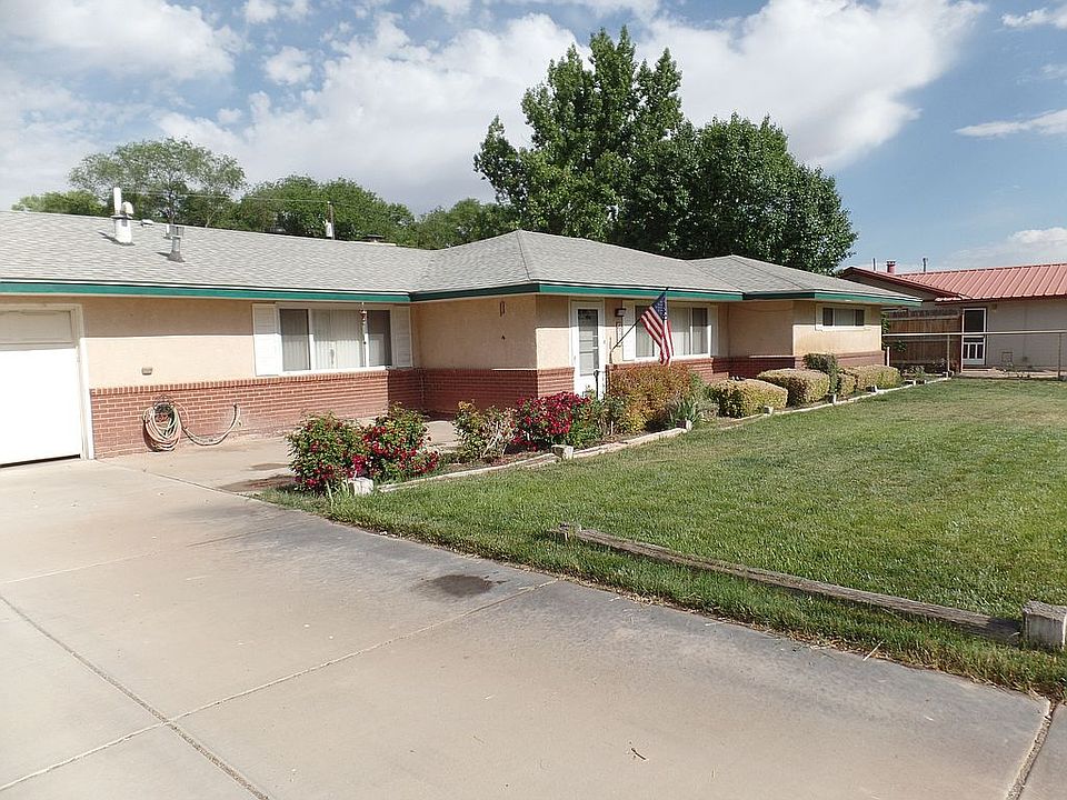 1st image of 711 Green Acres Ln