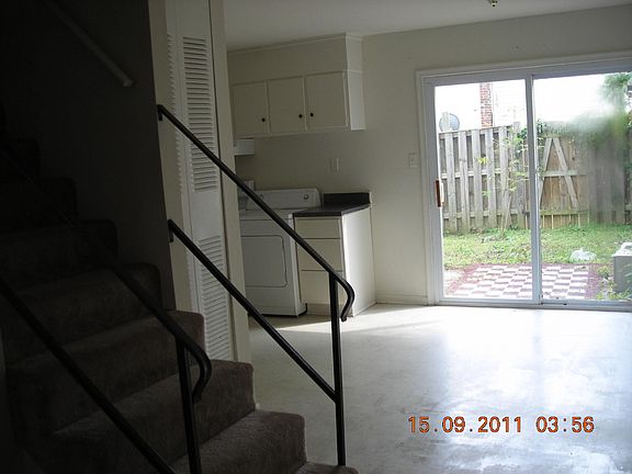 3rd image of 324 Brock Sq