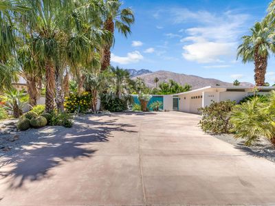 1635 Palm Tree Dr, Palm Springs, CA, 92264