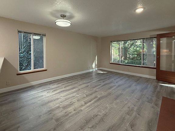 4th image of 13732 Midvale Ave N APT 206