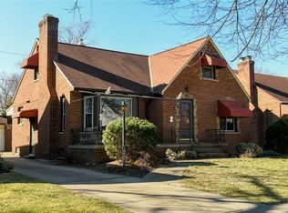 19685 Henry Rd, Fairview Park, OH 44126