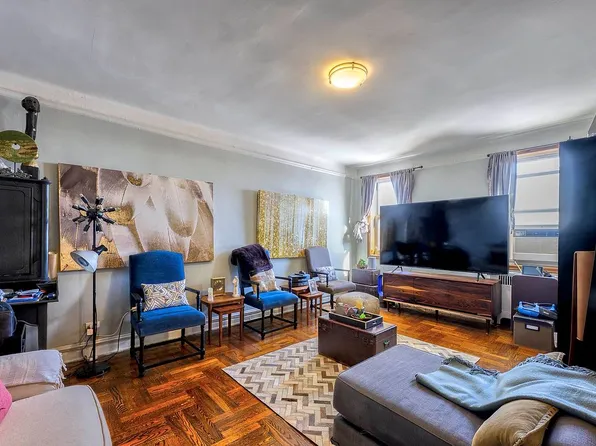 41-16 47th Ave APT 6C, Sunnyside, NY 11104