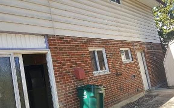 3rd image of 5632 Foxglove Ln