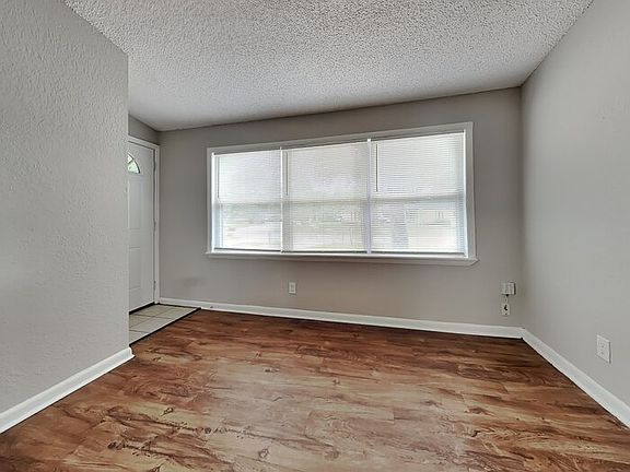 4th image of 6705 Gaspar Cir E