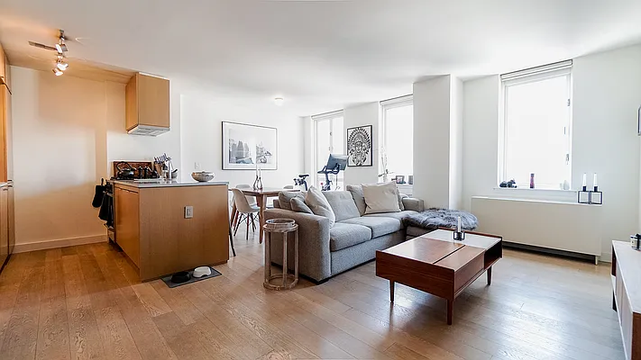 Rented by Camelot Realty Group | media 20