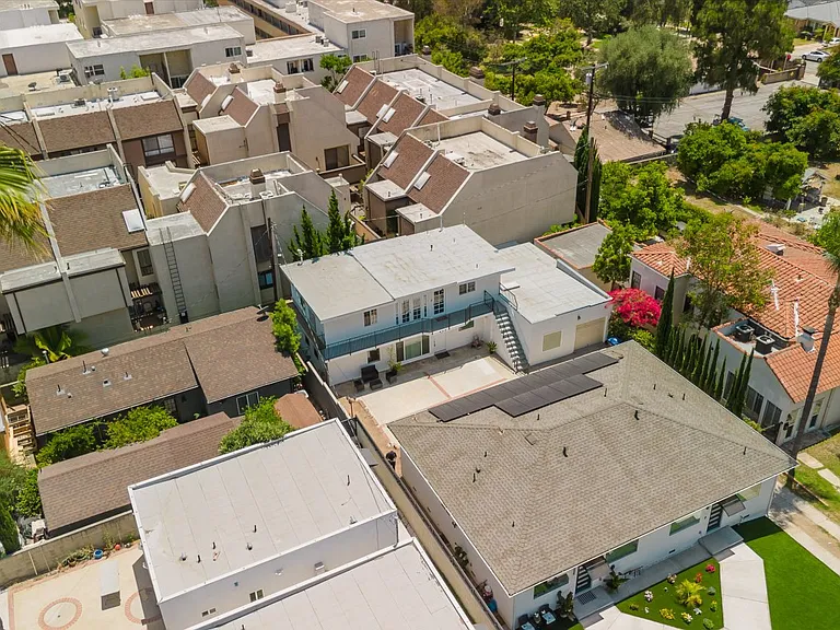 408 Spencer St #D — Photo 34