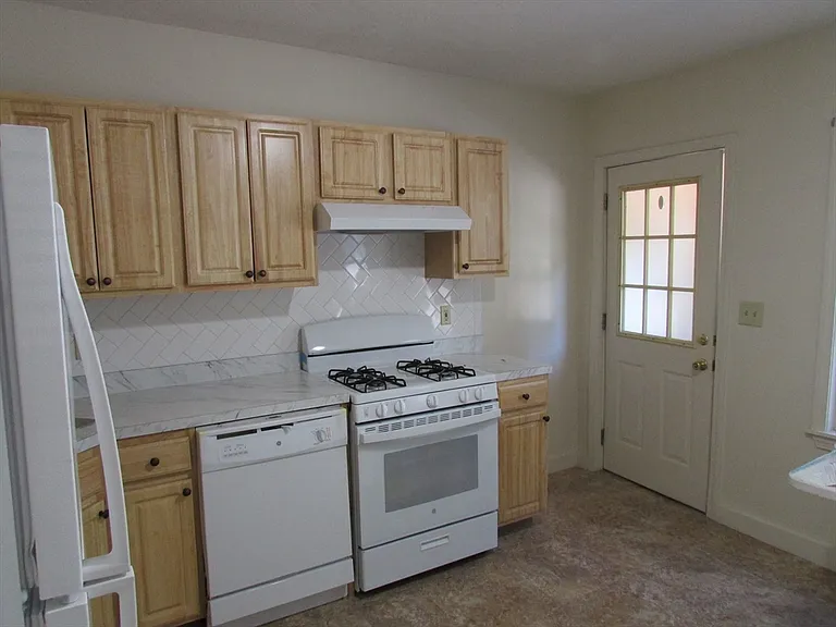 21 Greystone St #21 — Photo 20