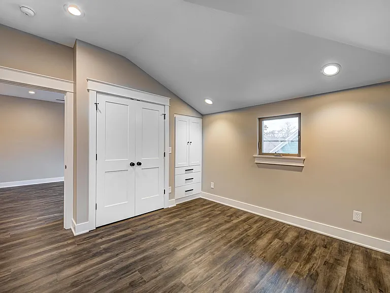 2528 Broadway St #B — Photo 11