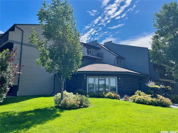 UNIT 116-2233 St Henry AVENUE, Saskatoon, SK S7M 5K6