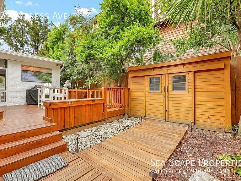 121 Cypress Ave — Photo 27