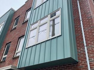 1220 S 17th St, Philadelphia, PA 19146