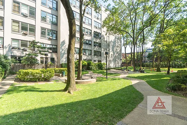Sold by Bona Tierra | media 9