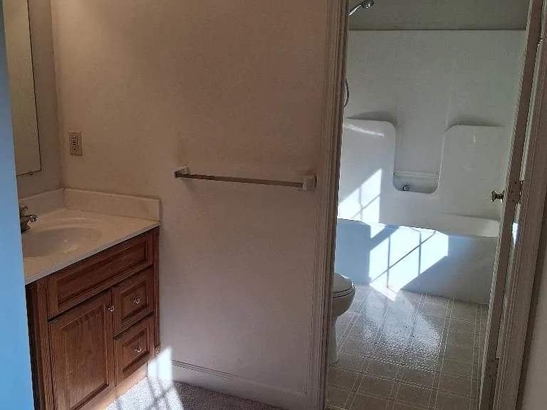 12904 Arsenal Ct — Photo 24