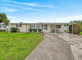 11914 Hickory Ln, Tavares, FL 32778