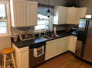 1085 Parkwood Dr, Madisonville, KY