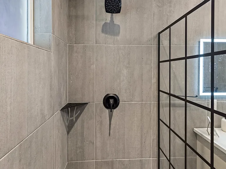 811 Montana St #1101 — Photo 10