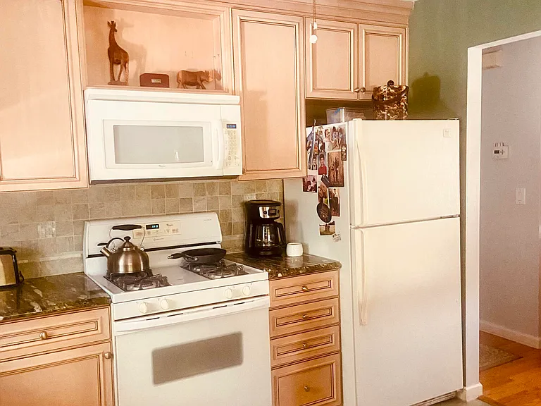 7 Basset Dr — Photo 7