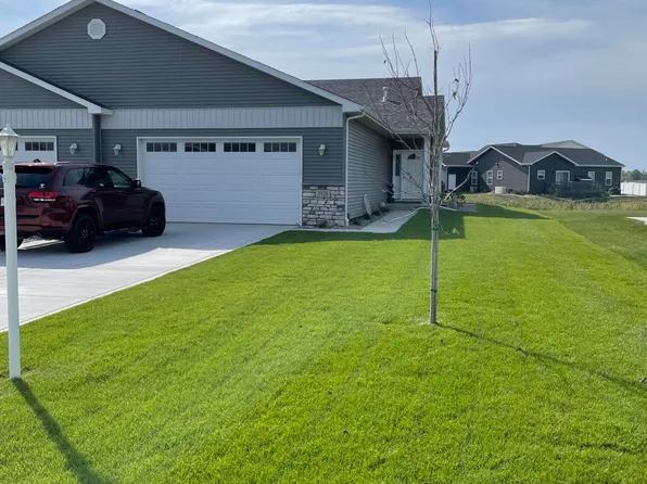 3920 Stadium St, Portage, IN 46368