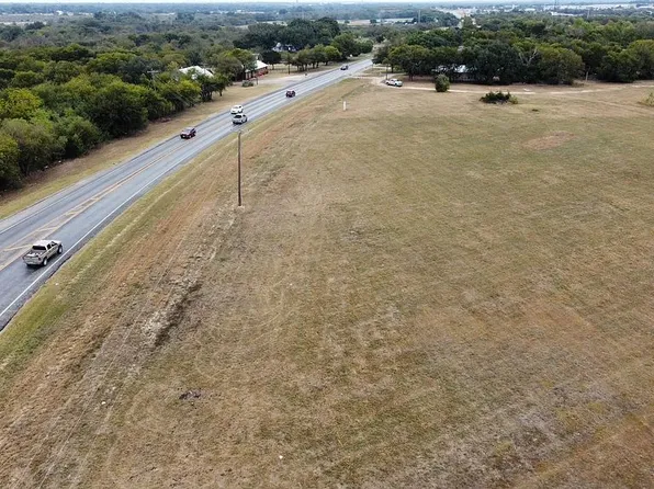 2301 S Main St, Cleburne, TX 76033