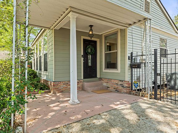 3rd image of 3919 Claycut Rd