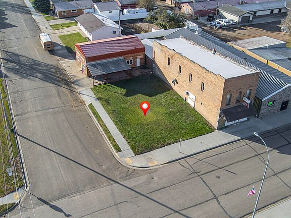 5th image of 122 E South Ave