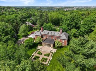 1014 Boylston St, Brookline, MA 02467