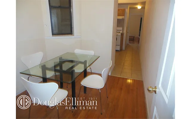 Rented by Douglas Elliman | media 15