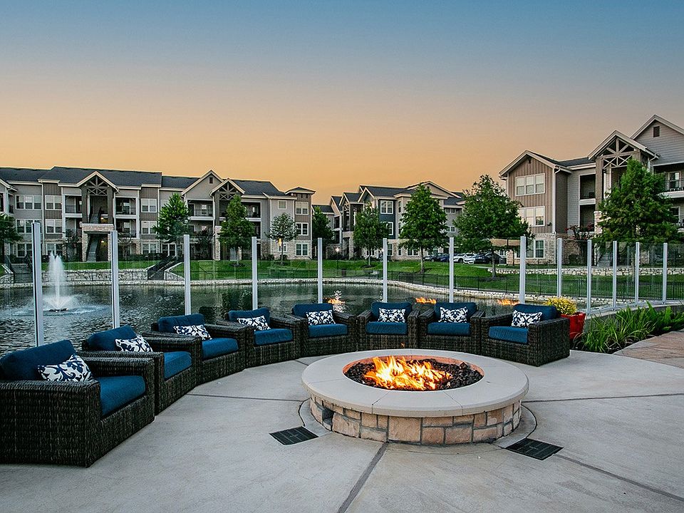 Cozy Firepit