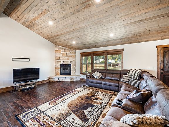 5th image of 1264 S Hoytsville Rd #1