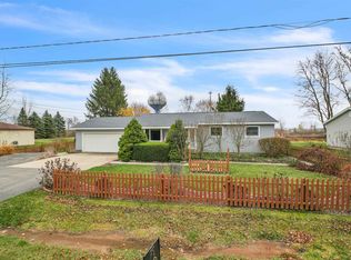 5212 Corvallis Dr, Mount Pleasant, MI 48858