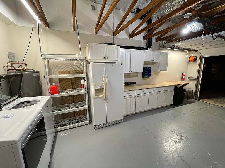 Garage with tons of storage