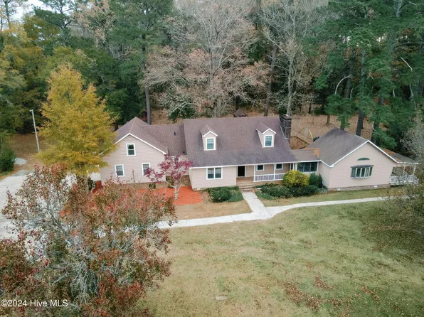 270 Cbh Lodge Road, Washington, NC 27889